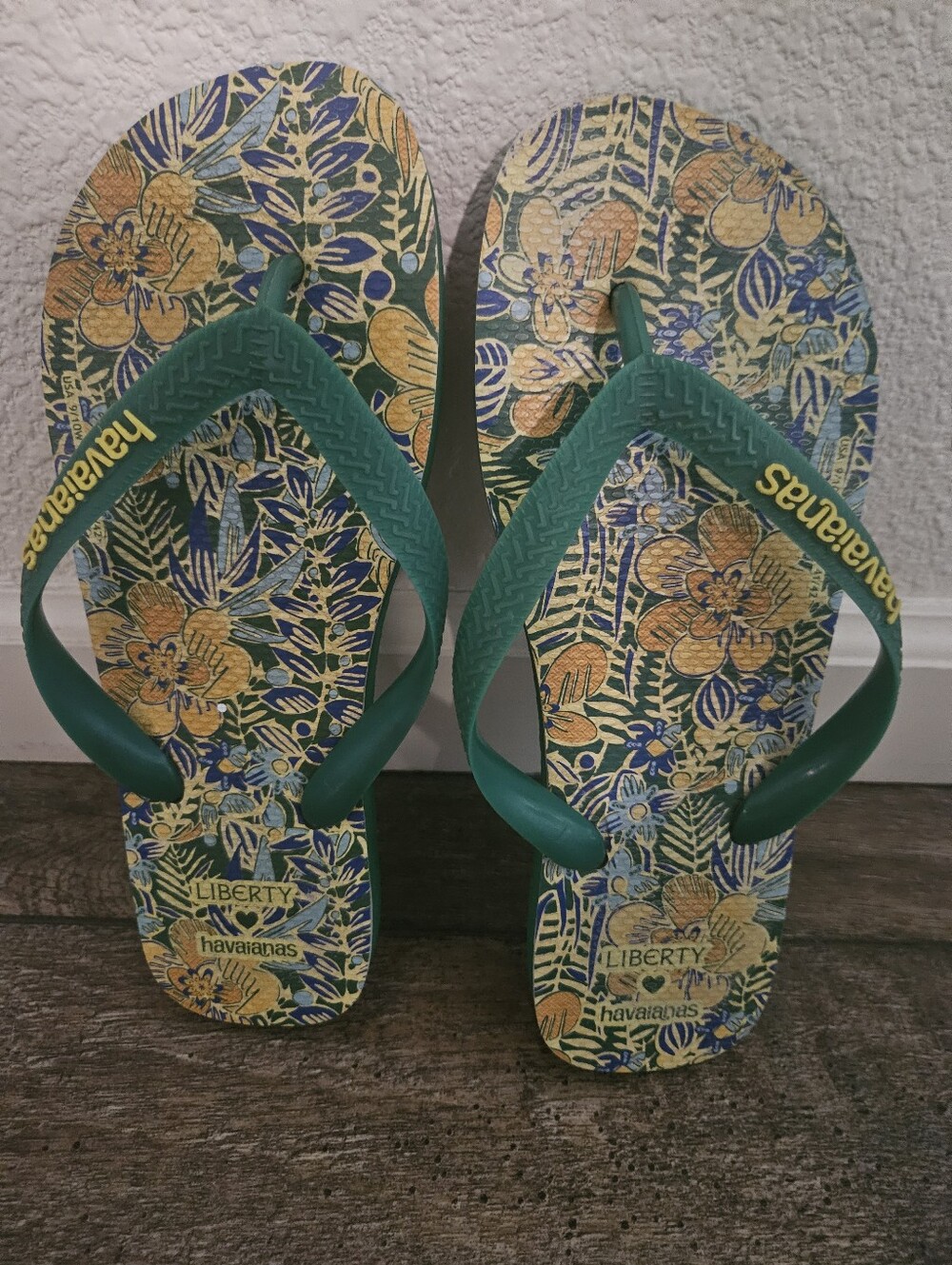Euc Havianas Flip Flops